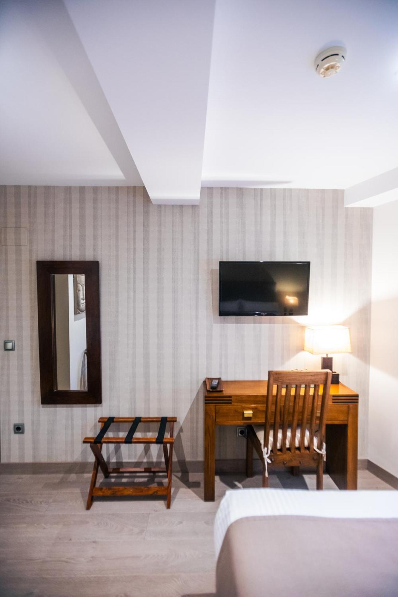 Le Petit Boutique Hotel (Adults Only) Santander Dış mekan fotoğraf