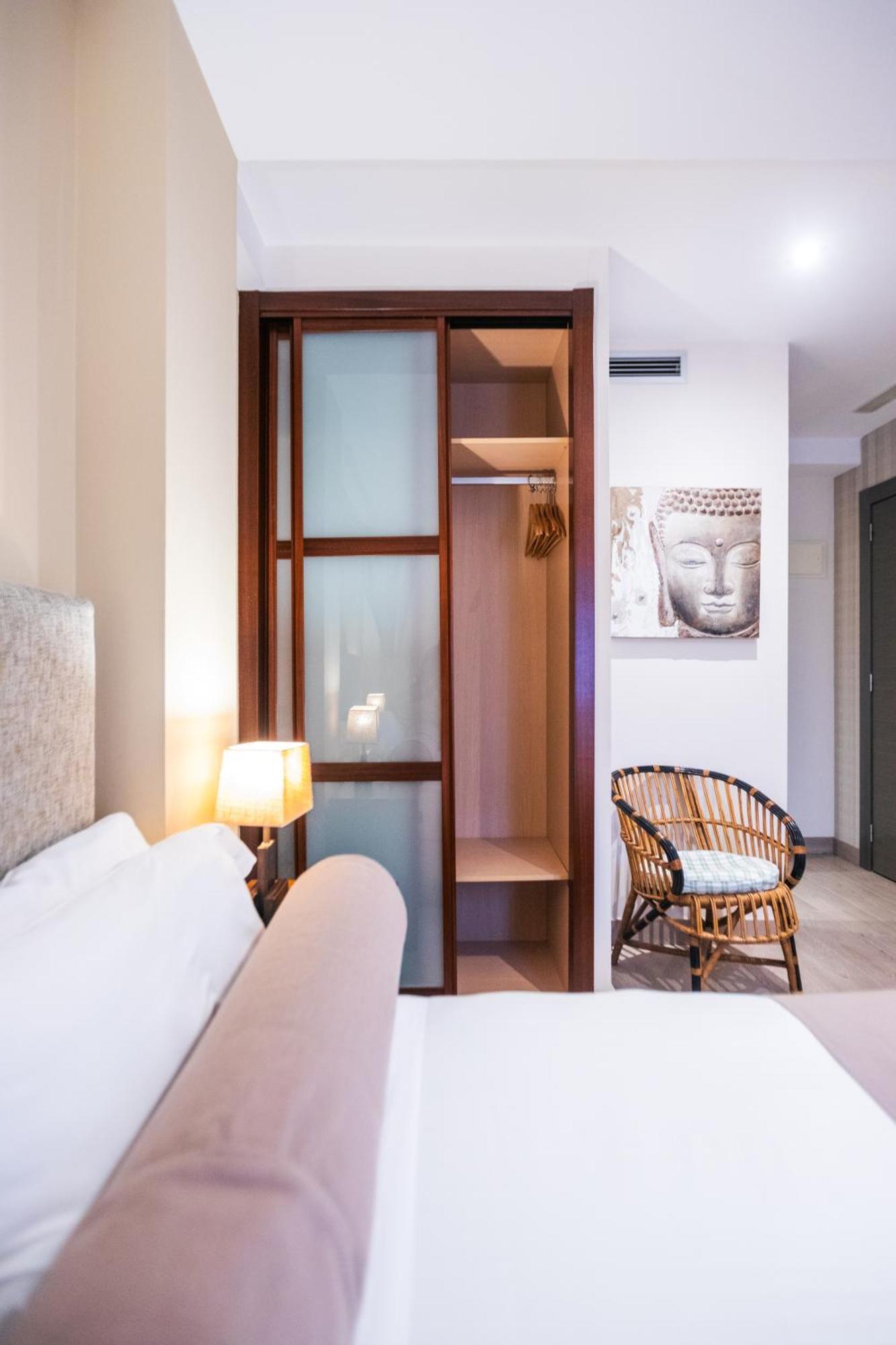 Le Petit Boutique Hotel (Adults Only) Santander Dış mekan fotoğraf